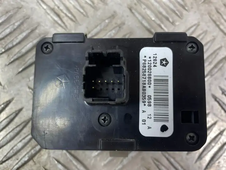 Jeep Grand Cherokee (2010 - 2021) P68258718AB0359 Включатель фонарей — фото 4
