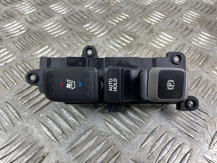 Hyundai Grand Santa Fe NC (2015 - 2018) 933102W315UU5 Включатель AUTO HOLD — фото 1