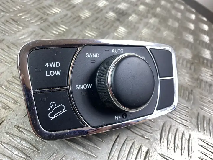 Jeep Grand Cherokee (2010 - 2021) P68258737AA Включатель регулировки высоты / жесткости ходовой части — фото 6