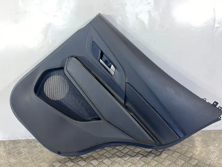 SsangYong Korando (2017 - )   Обшивка задней двери