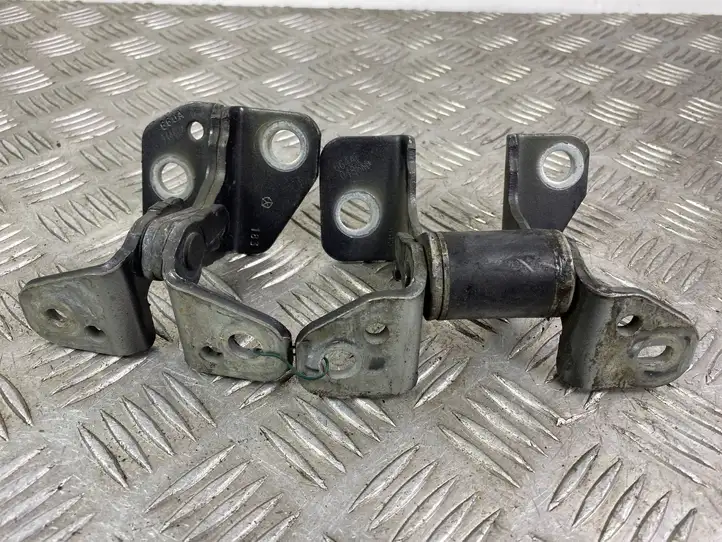 Dodge Durango (2013 - )   Комплект петель передней двери