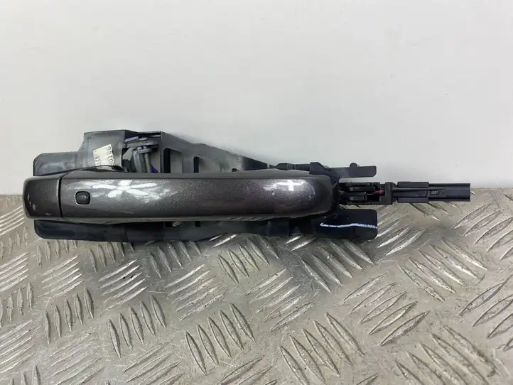 Dodge Durango (2013 - )  004589888AD Наружная ручка