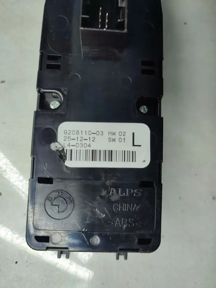 BMW 3 F30 F35 F31 (2012 - 2018) 9208110 Блок кнопок стеклоподъемников — фото 4