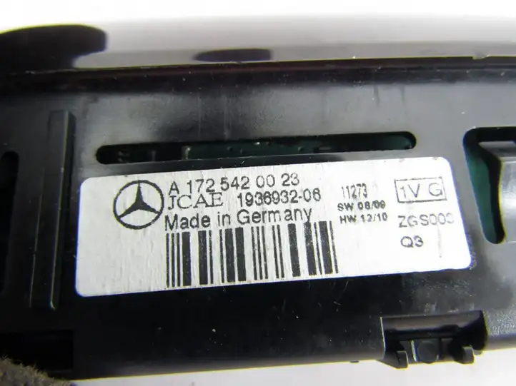 Mercedes-Benz C W204 (2007 - 2014) Другие приборные щитки — фото 4