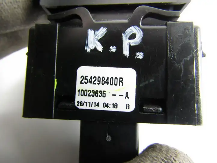Renault Captur (2013 - 2020) Кнопка стеклоподъемников — фото 4