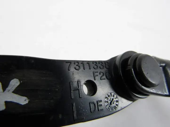 BMW 1 F20 F21 (2011 - 2019) Ограничитель задней двери — фото 1