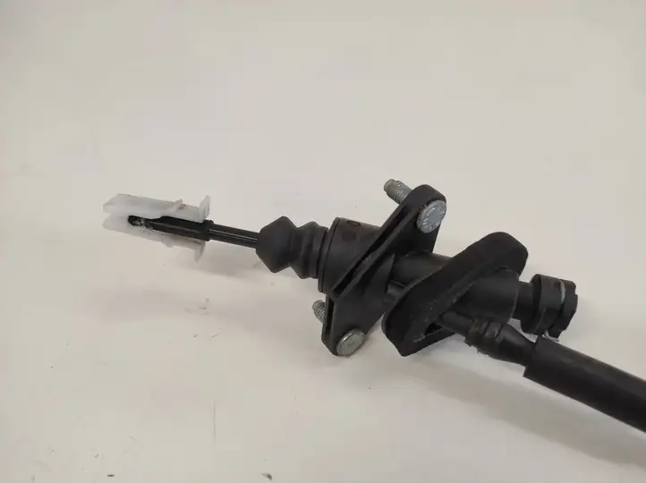 Opel Meriva (2006 - 2010)  KG15501TP01 Главный цилиндр сцепления