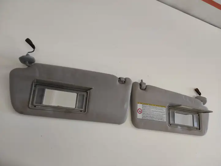 Toyota Corolla Verso AR10 (2004 - 2009) Солнцезащитный козырек — фото 3