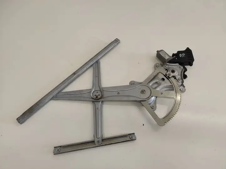 Toyota Corolla Verso AR10 (2004 - 2009)   Передний комплект электрического механизма для подъема окна