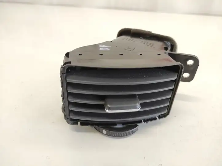 Toyota Corolla Verso AR10 (2004 - 2009) 5566064010 Боковой воздушный дефлектор — фото 5