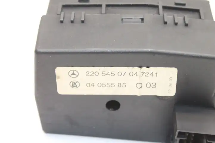 Mercedes-Benz S W220 (1998 - 2006) 2205450704 Включатель фонарей — фото 5