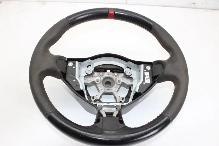 Nissan Juke I F15 (2010 - 2018) Руль — фото 1