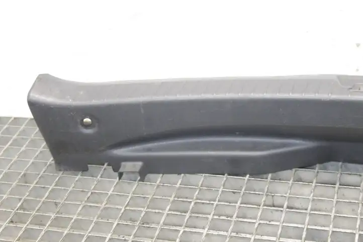 Nissan Qashqai (2010 - 2013) 84992JD00A Отделка порога багажника — фото 12