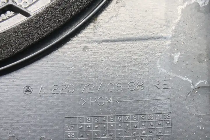 Mercedes-Benz S W220 (1998 - 2006) A2207270688 Накладка центрального динамика — фото 4