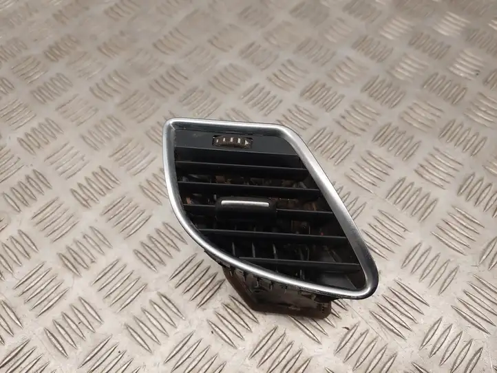 Audi S5 8T (2007 - 2011) 8T1820902A Боковой воздушный дефлектор — фото 1
