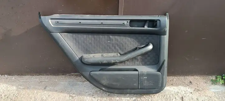 Audi A6 (1997 - 2001)  4B0863981A Обшивка задней двери