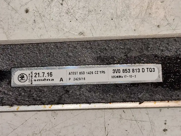 Skoda Superb B8 (3V) (2015 - 2023)  3V0853813D Отделка переднего порога (внутренняя)