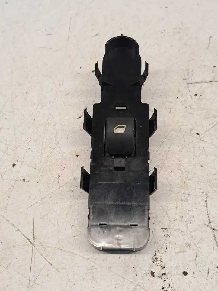 Citroen C4 (2004 - 2008) 9651465677 Кнопка стеклоподъемников — фото 1