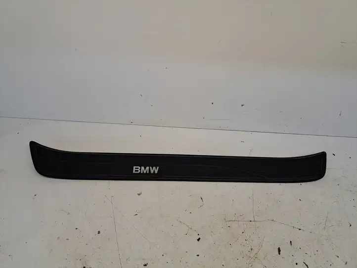BMW 3 E90 E91 (2005 - 2012) 51477060279 Внутренняя отделка переднего порога — фото 1