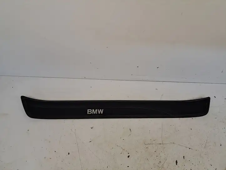 BMW 3 E90 E91 (2005 - 2012) 51477060279 Внутренняя отделка переднего порога — фото 2