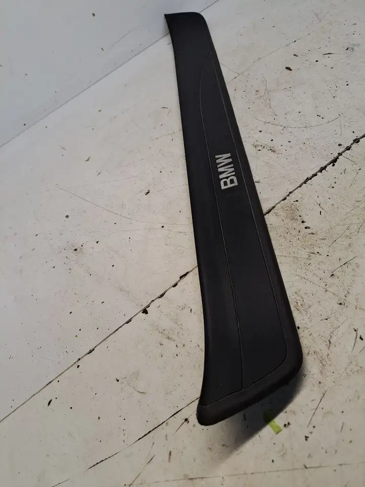 BMW 3 E90 E91 (2005 - 2012) 51477060279 Внутренняя отделка переднего порога — фото 7