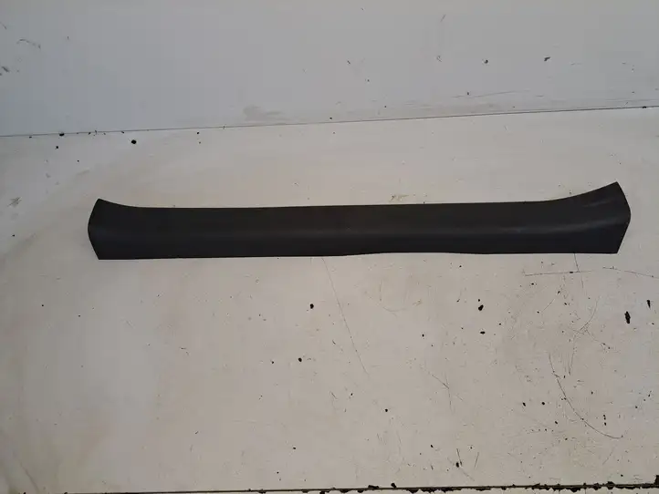 Toyota Prius (XW20) (2003 - 2009) 6791347020 Внутренняя отделка переднего порога — фото 1