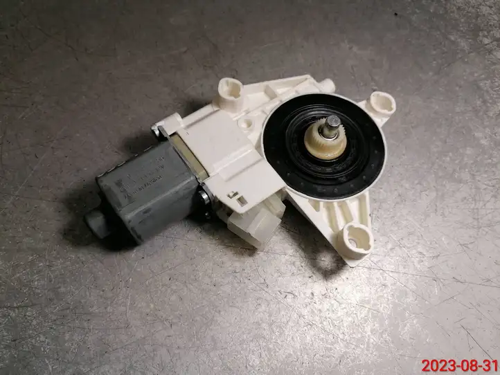 Mercedes-Benz GL X166 (2013 - 2019)  A1669060601 Механизм подъема окон задней двери