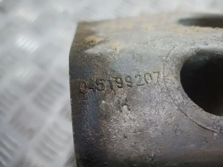 Seat Ibiza III (6L) (2002 - 2008) 045199207 Кронштейн двигателя — фото 4