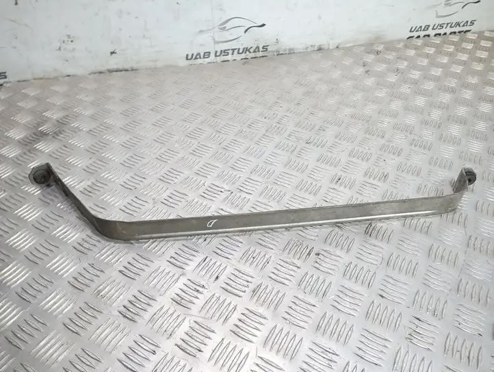 BMW 5 E60 E61 (2004 - 2010) 6760768 Кронштейн топливного бака — фото 1