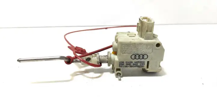 Audi A4 S4 B8 8K (2007 - 2011) 8H0862153 Привод замка крышки топливного бака — фото 1