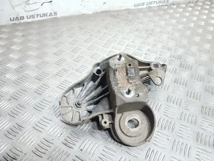 Audi A6 S6 C6 4F (2008 - 2011) Кронштейн двигателя — фото 1