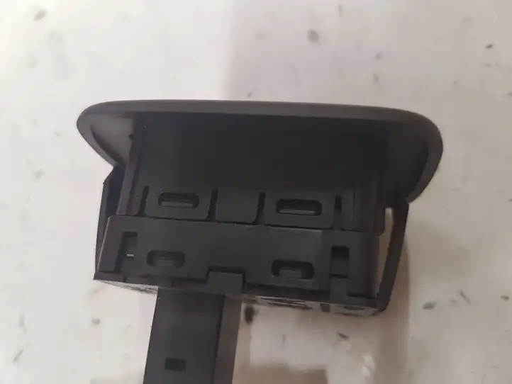 Citroen C5 (2008 - 2017) 96623726XT Кнопка стеклоподъемников — фото 2
