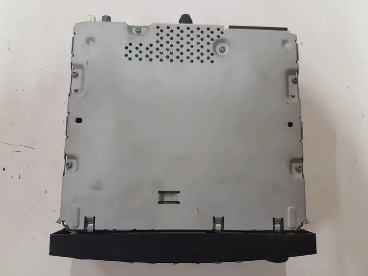 Citroen C5 (2008 - 2017)  9666968077 Радио/ проигрыватель CD/DVD / навигация