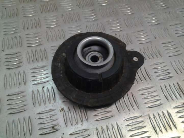 5180586851810638 Alfa Romeo Giulietta Atraminis guolis