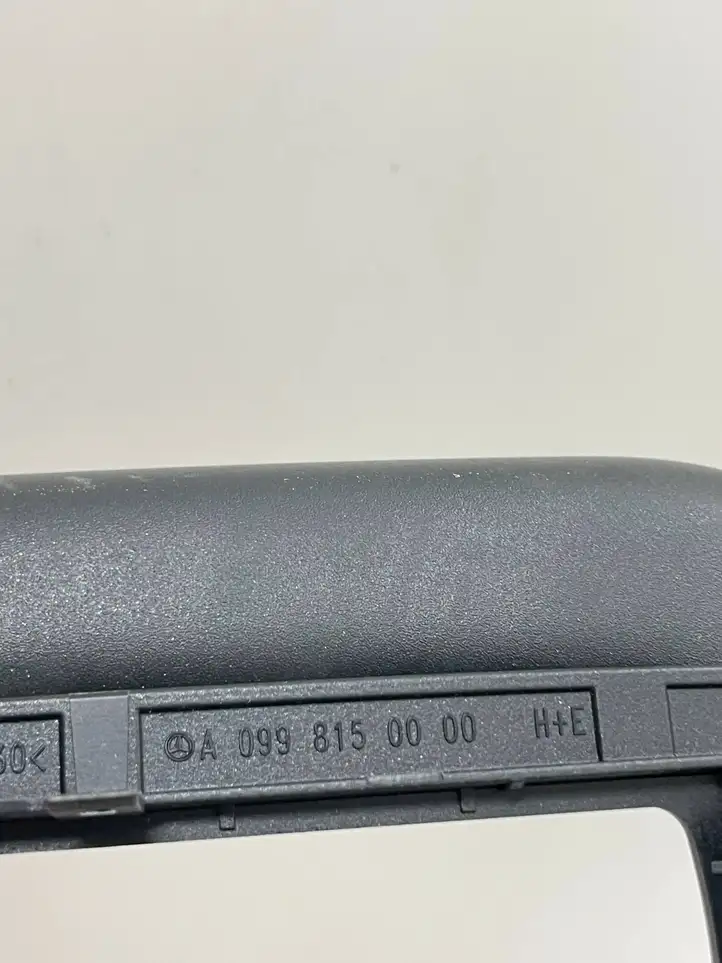 Mercedes-Benz C W205 (2014 - 2021) A0998150000 Потолочная ручка задняя — фото 3