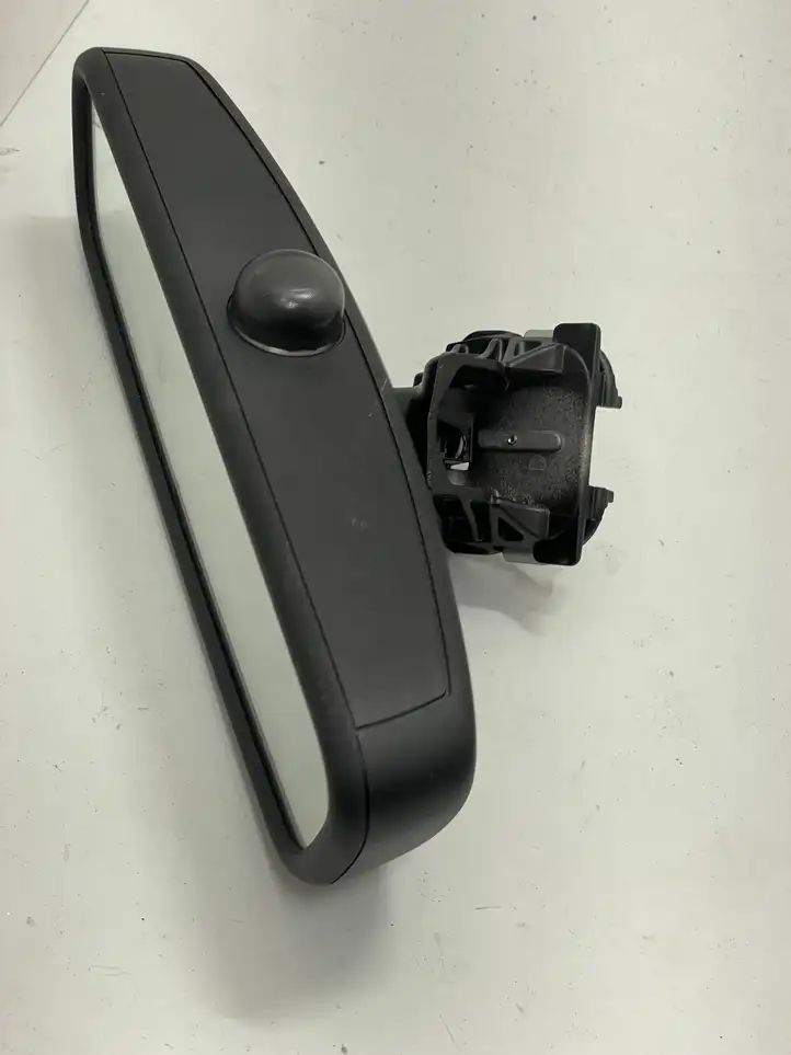 BMW 3 F30 F35 F31 (2012 - 2018) 9256138 Камера в лобовом стекле — фото 1