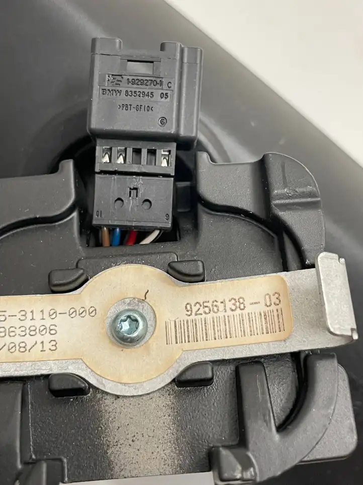 BMW 3 F30 F35 F31 (2012 - 2018) 9256138 Камера в лобовом стекле — фото 3