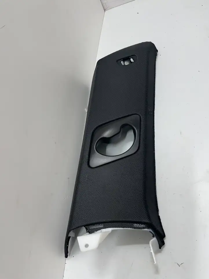 BMW X5 F15 (2013 - 2017) 7284699 Обшивка стойки C — фото 1