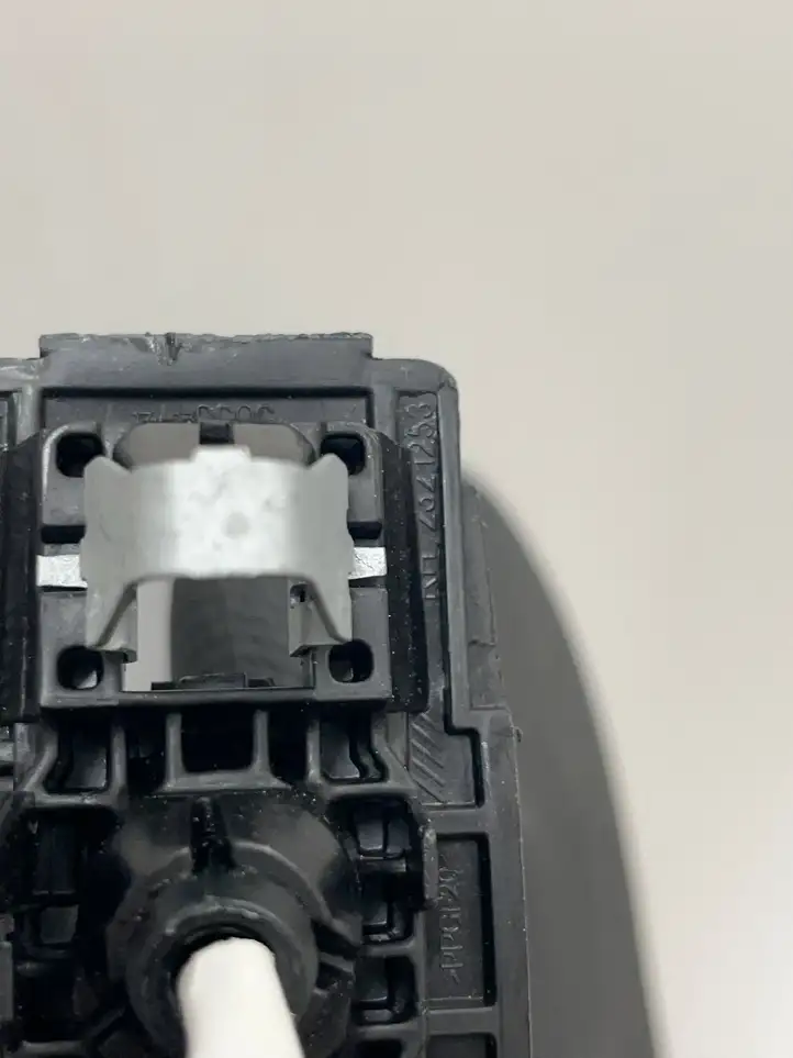 BMW 5 F10 F11 (2009 - 2016)  74178909 Щиток от солнца