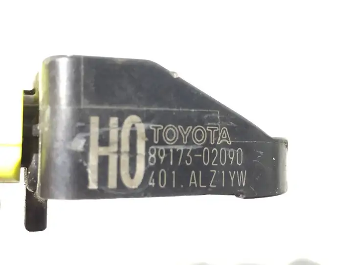 Toyota Auris E180 (2012 - 2018) 8917302090 Датчик удара SRS — фото 2