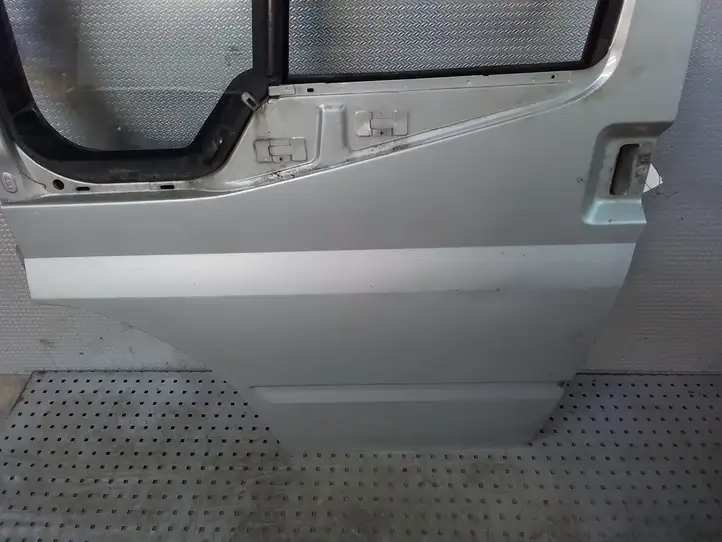 Ford Transit (2006 - 2013) Дверь — фото 4
