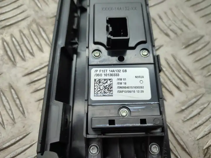 Ford B-MAX (2012 - 2018) F1ET14A132 Кнопка стеклоподъемников — фото 3