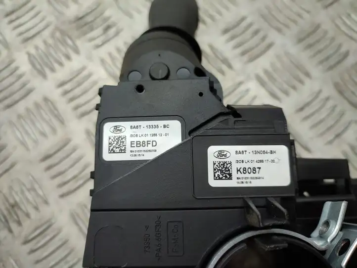 Ford B-Max (2012 - 2018)  8A6T13N064BH Комплект ручек