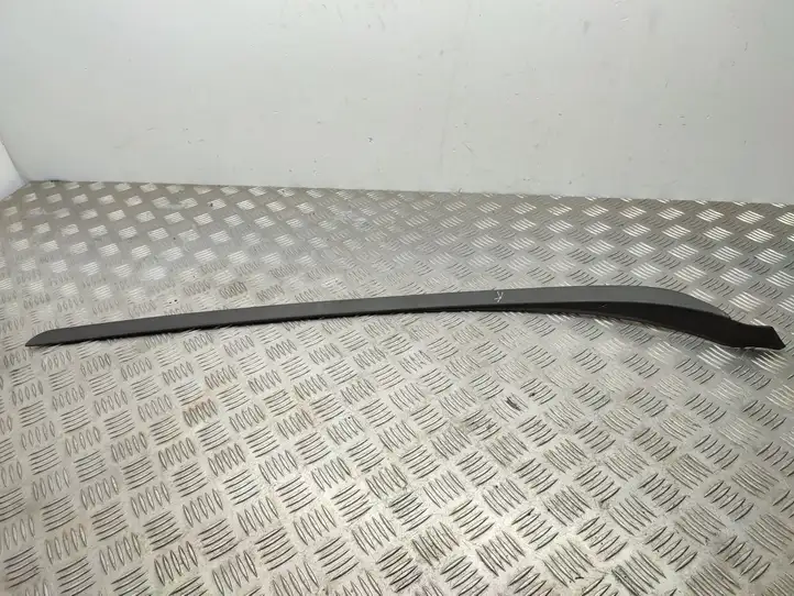 Ford B-MAX (2012 - 2018) AV11R03195AD Накладка стоек лобового стекла — фото 1