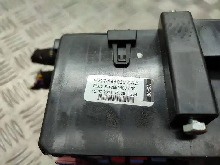Ford B-MAX (2012 - 2018) FV1T14A005BAC Блок предохранителей — фото 3