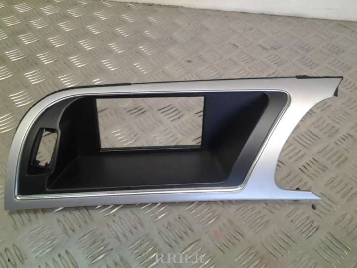 8T2857185G Audi A5 8T 8F Kita panelės detalė