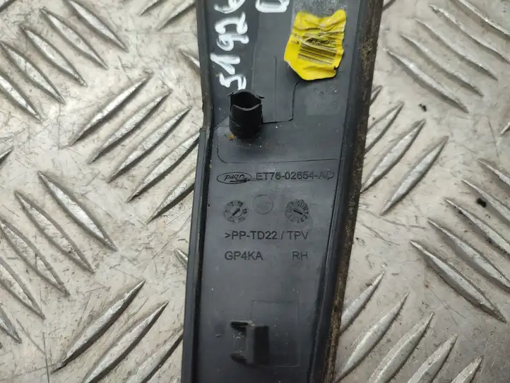 Ford Transit Courier (2014 - 2022)  ET7602654AD Отделка стоек лобового стекла