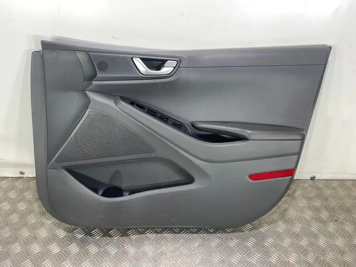 Hyundai Ioniq (2016 - ) 82340G2000 Обшивка передней двери — фото 1