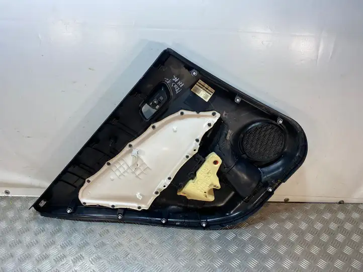 Toyota Prius (XW50) (2015 - ) Обшивка задней двери — фото 5