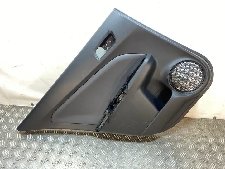 Toyota Prius (XW50) (2015 - ) Обшивка задней двери — фото 2